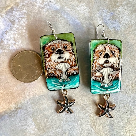Handpainted hand made sea otter earrings OOAK lightweight sterling wildlife - Picture 5 of 5